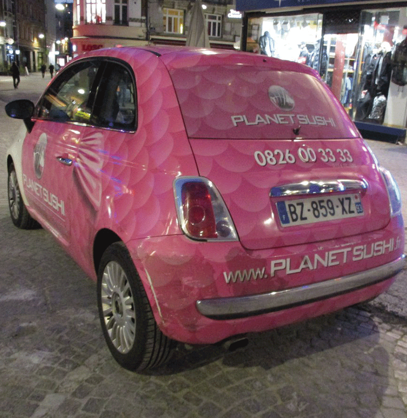 Agence-Street-Marketing-Publicite-Voiture-Publicitaire